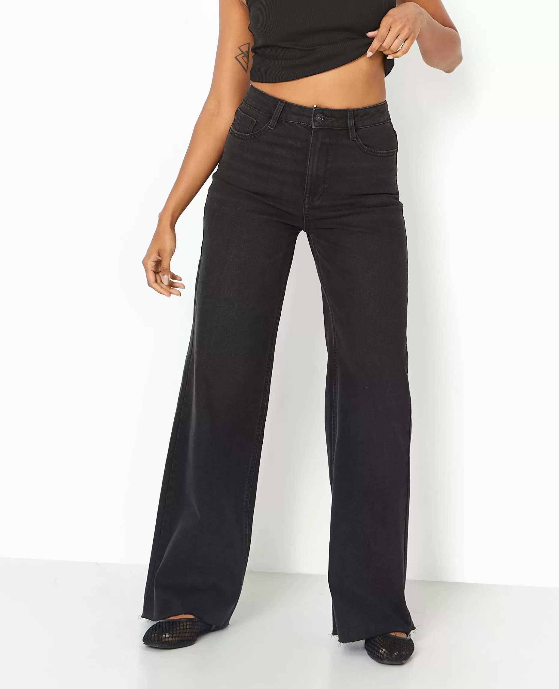 Online Pimkie Jean Wide Taille Haute Avec Bas Coupés - noir