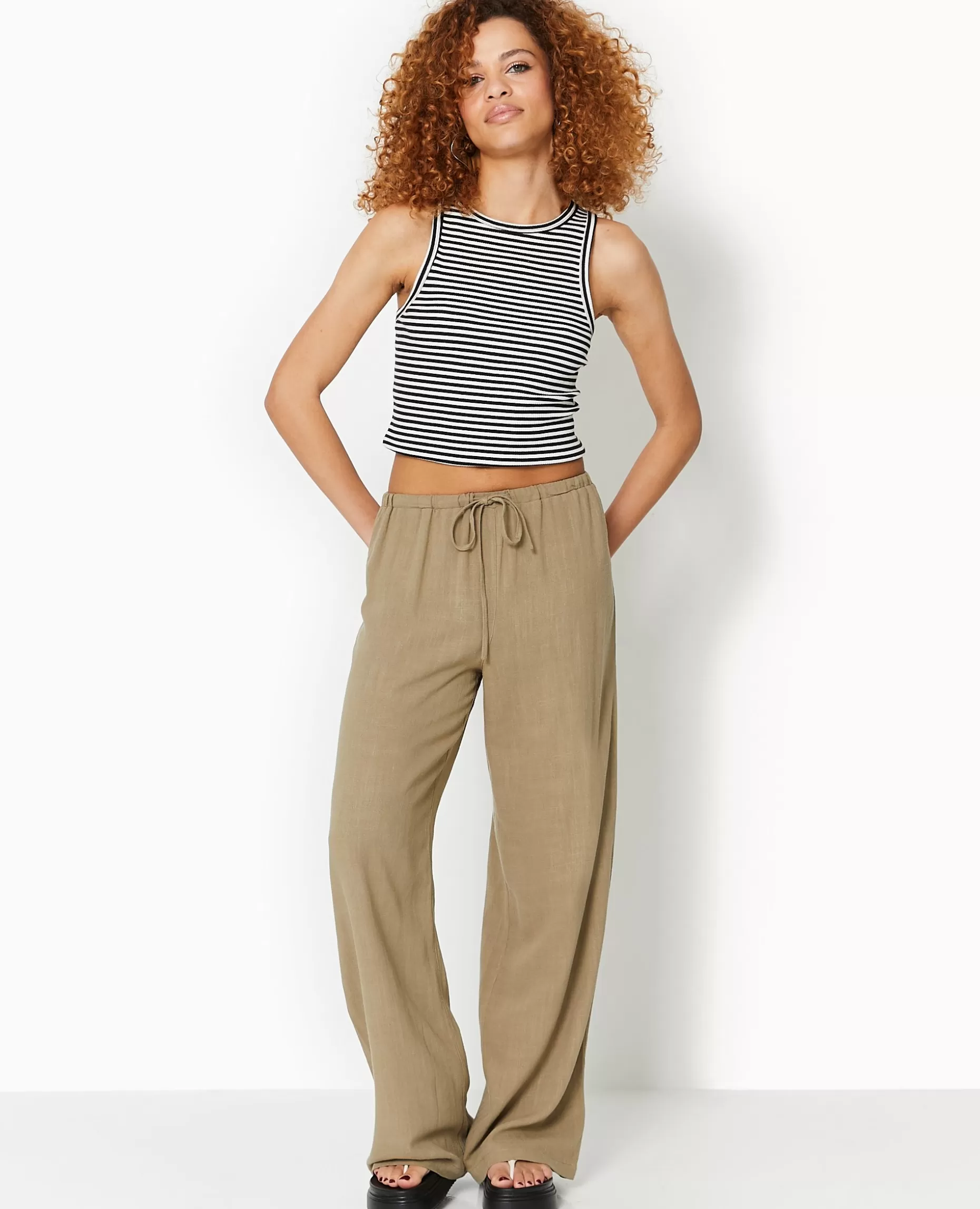 Flash Sale Pimkie Pantalon Droit Et Large Avec Taille élastiquée - vert kaki