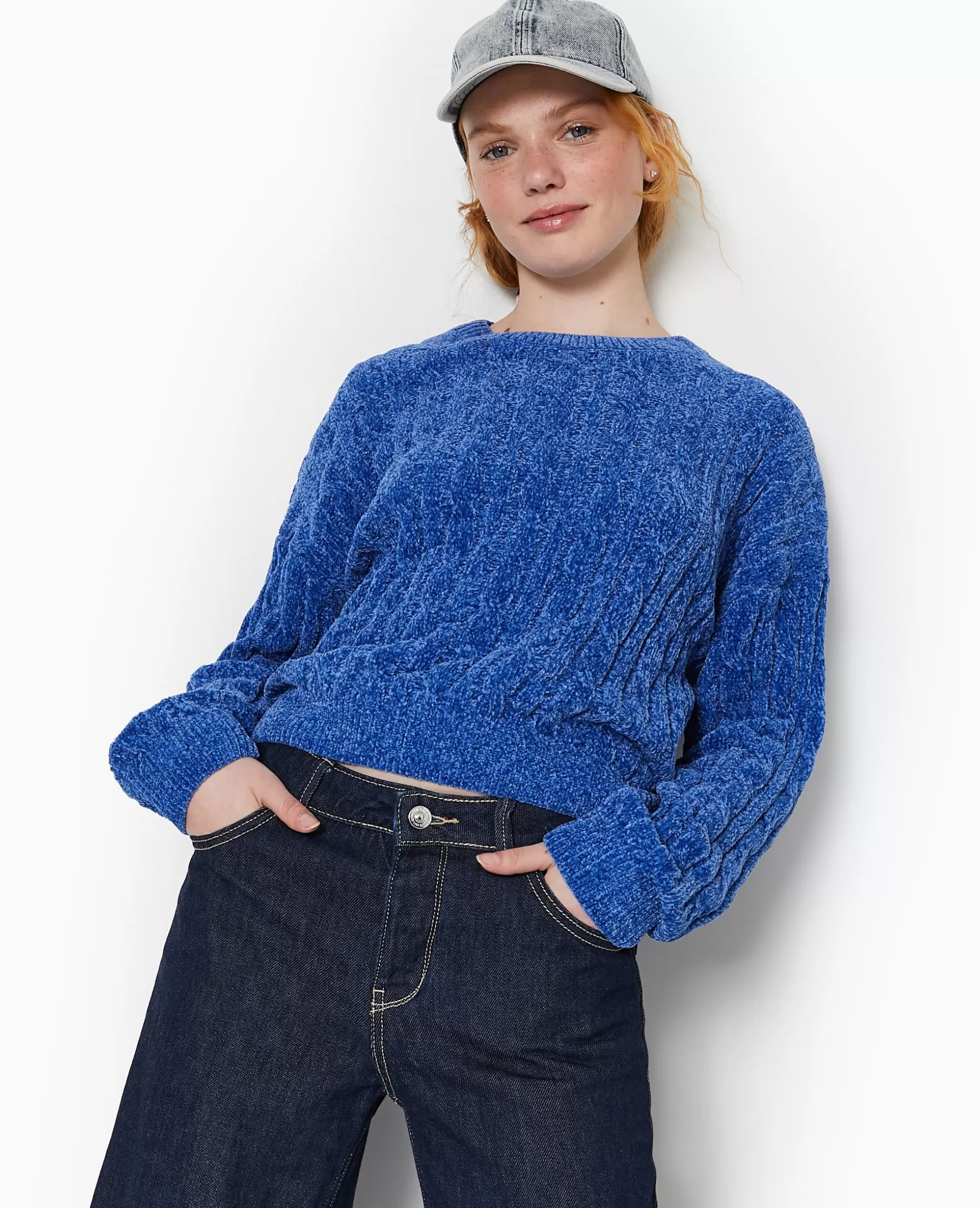 Shop Pimkie Pull Col Rond En Maille Chenille Torsadée - bleu électrique
