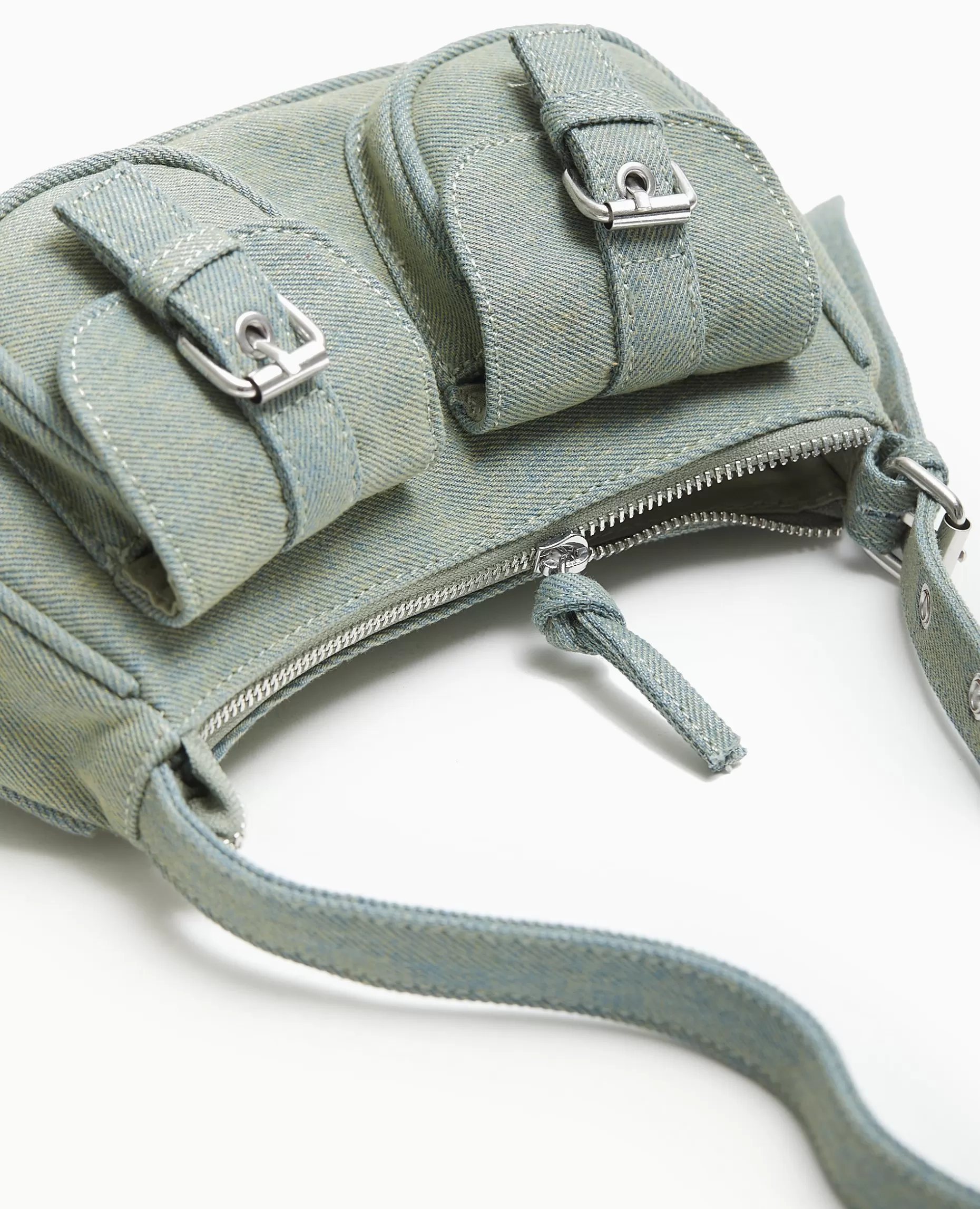 Shop Pimkie Sac Multipoche En Jean Effet Dirty - bleu clair